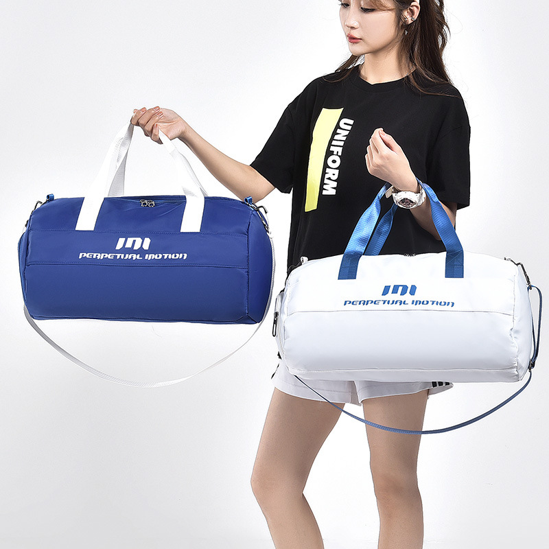 Fitness Duffel Geïsoleerd Nat  - Weekender Bag Duffle recensie en prijs
