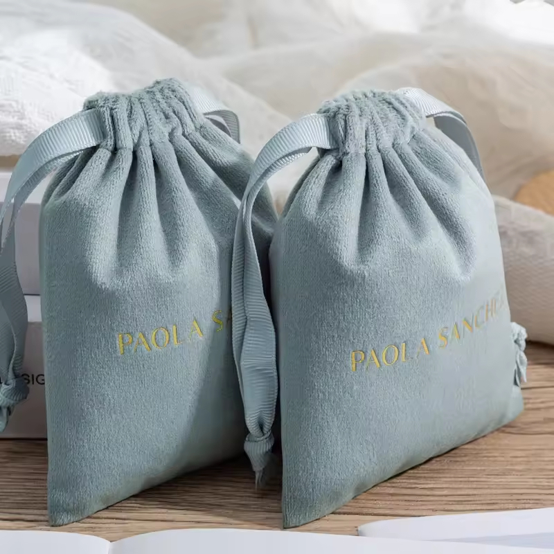 Op maat gemaakte luxe fluwelen - Luxury Bags For School recensie en prijs