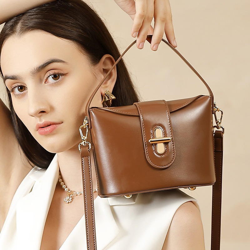 Minimalistische alledaagse cas - Luxury Bags Everyday recensie en prijs